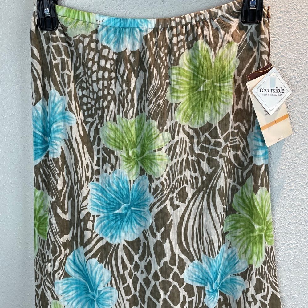 NWT Multiples Reversible Skirt Size S - Picture 2 of 7